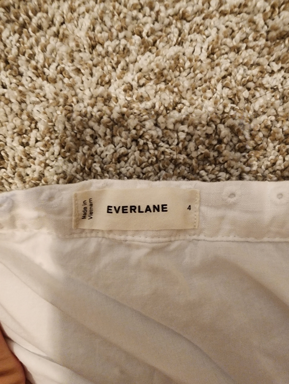 EUC Everlane Eyelet Skirt 100% Linen - Picture 6 of 7